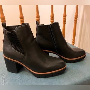 Black Naturalizer Booties - Size 8.5
